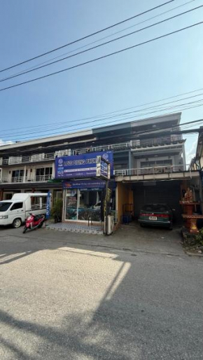 Chalong Paradise Guesthouse